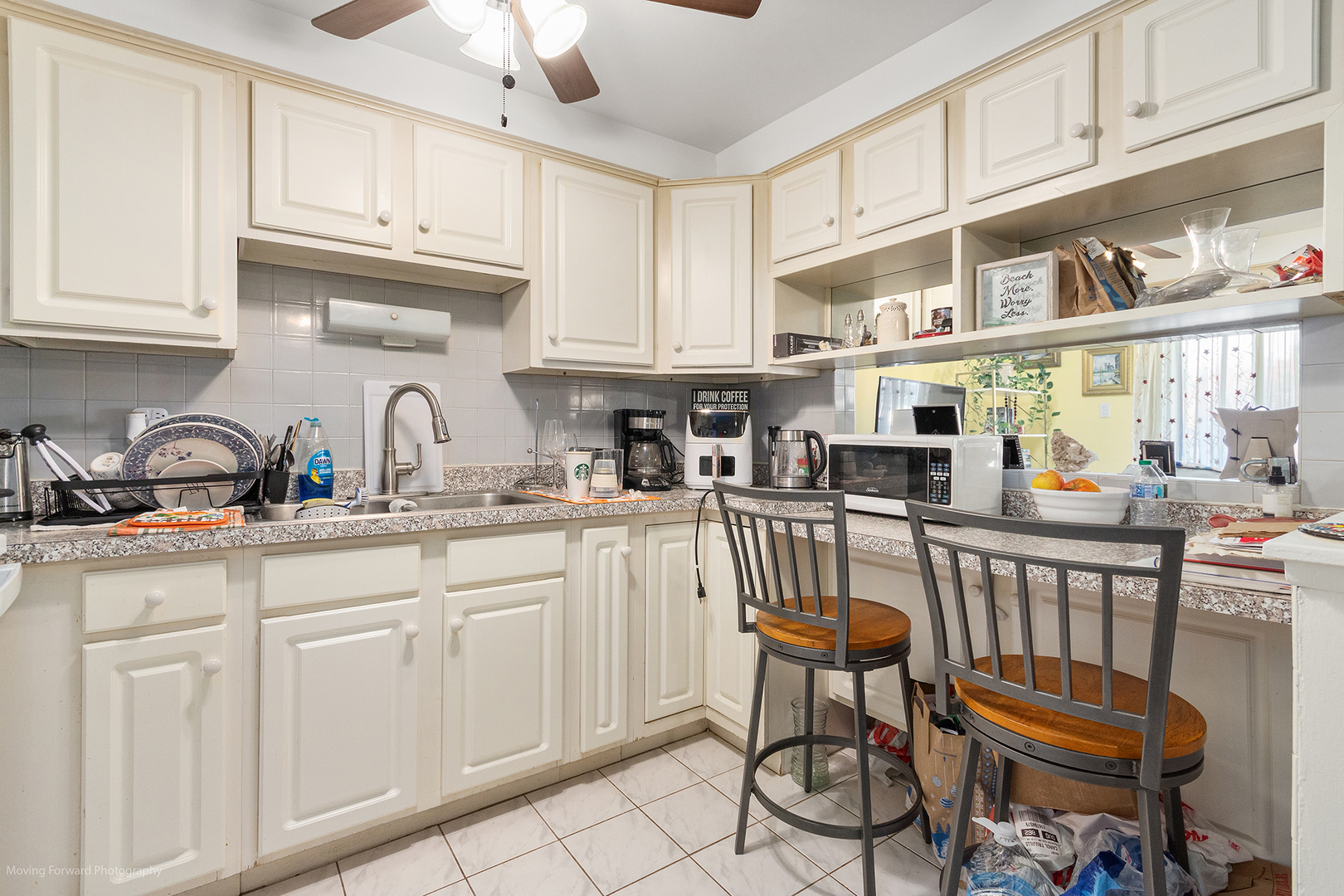 301 E Plainfield Road #6, La Grange, IL 60525