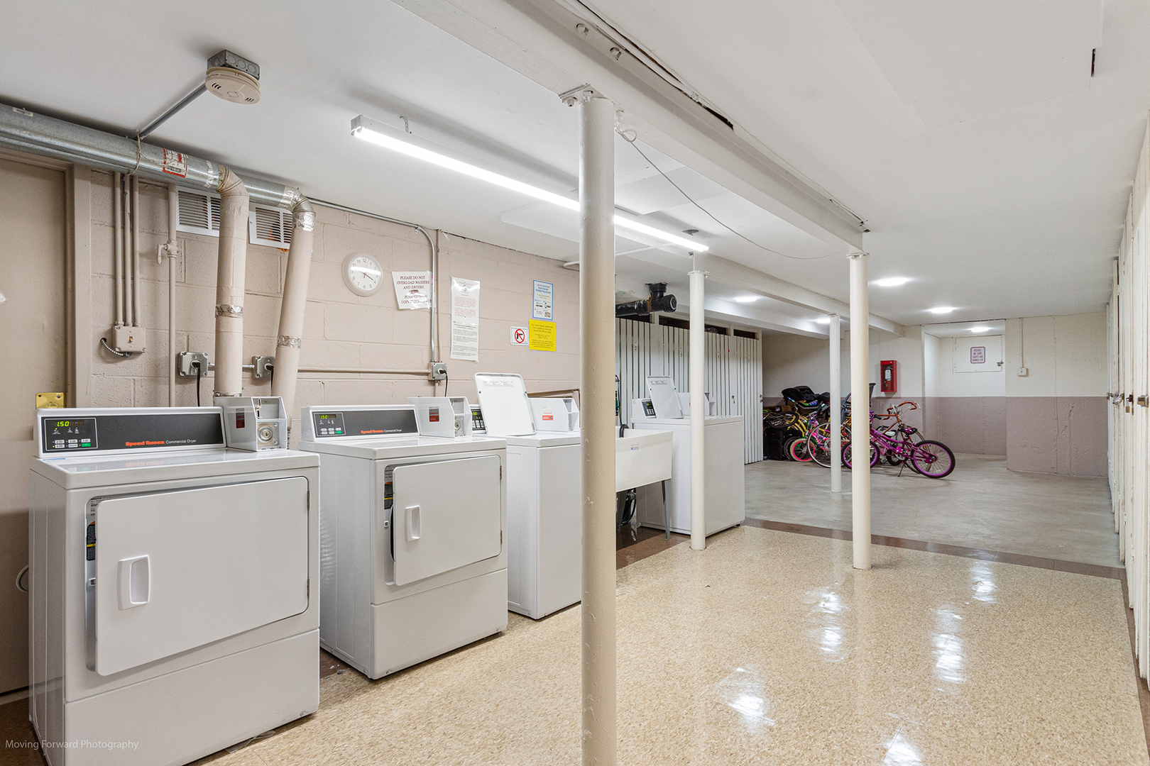 301 E Plainfield Road #6, La Grange, IL 60525