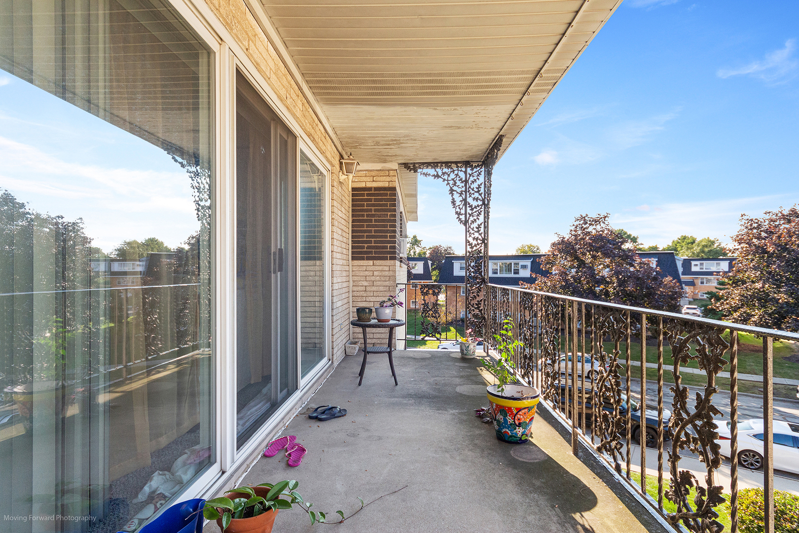 301 E Plainfield Road #6, La Grange, IL 60525