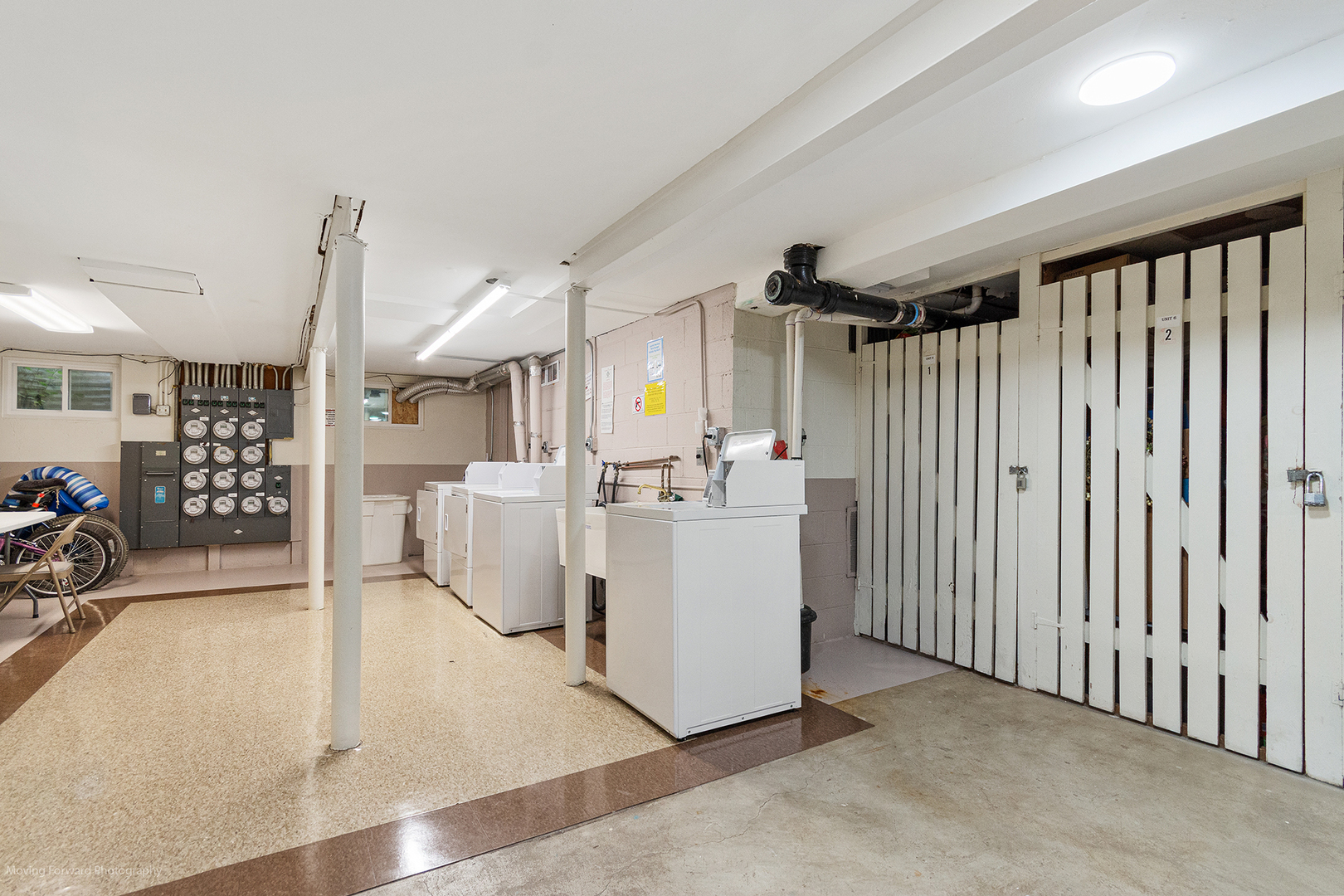 301 E Plainfield Road #6, La Grange, IL 60525