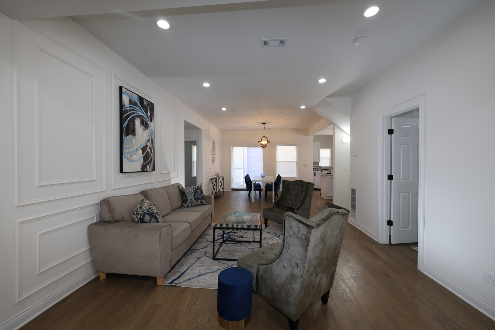 11173 S Hermosa Avenue, Chicago, IL 60643