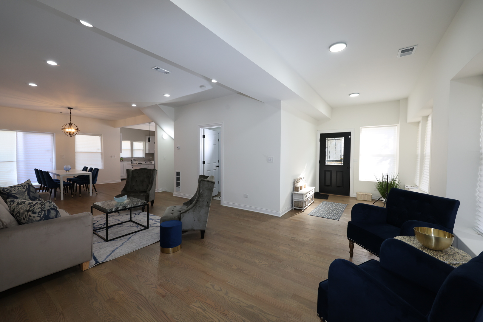 11173 S Hermosa Avenue, Chicago, IL 60643