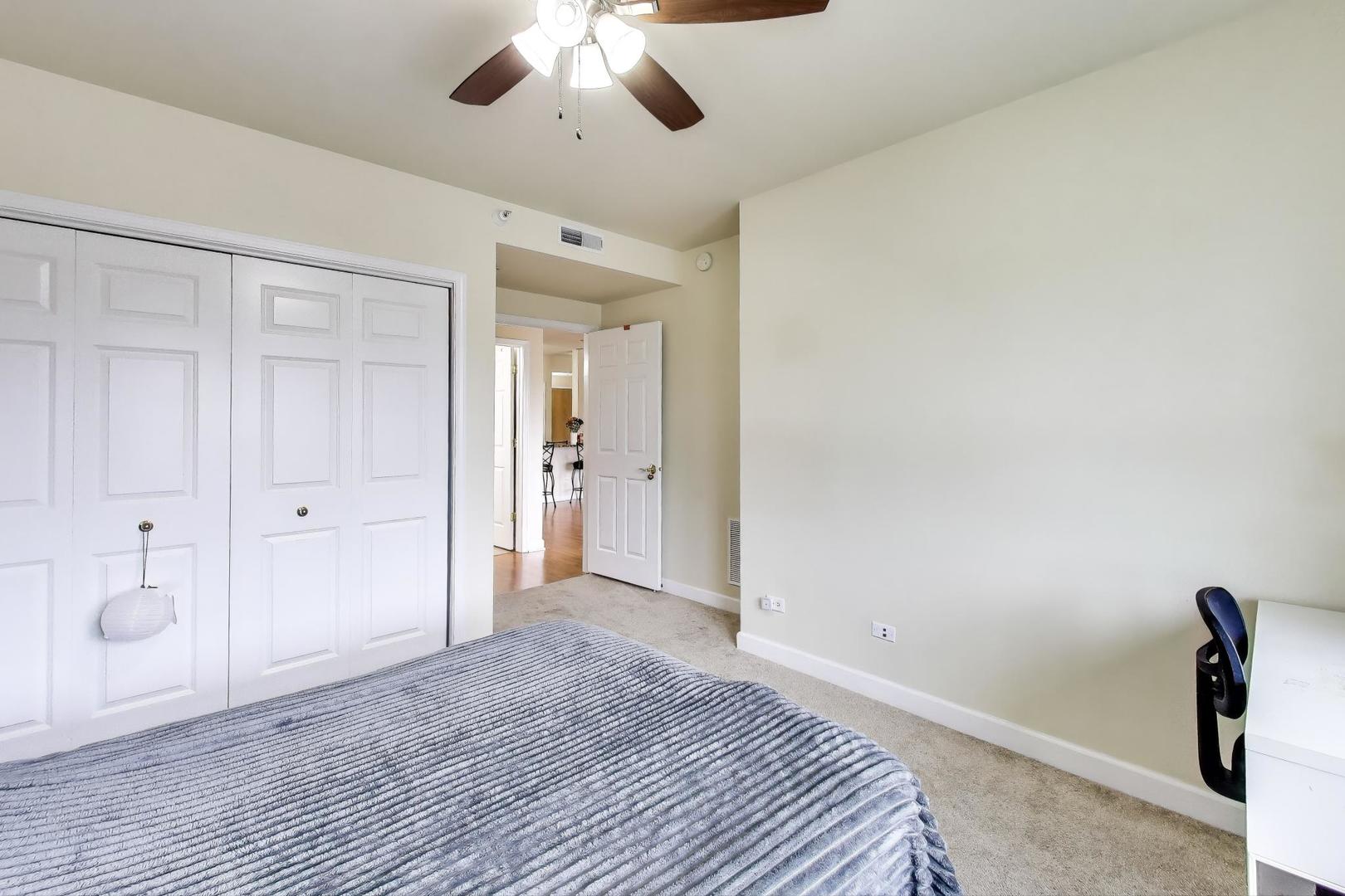 77 N Wolf Road #312, Northlake, IL 60164