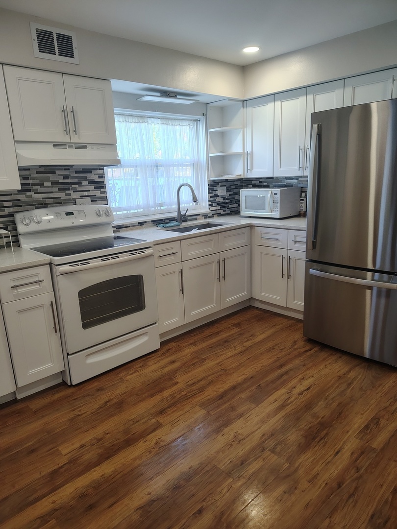 4109 W 63rd Street, Chicago, IL 60629