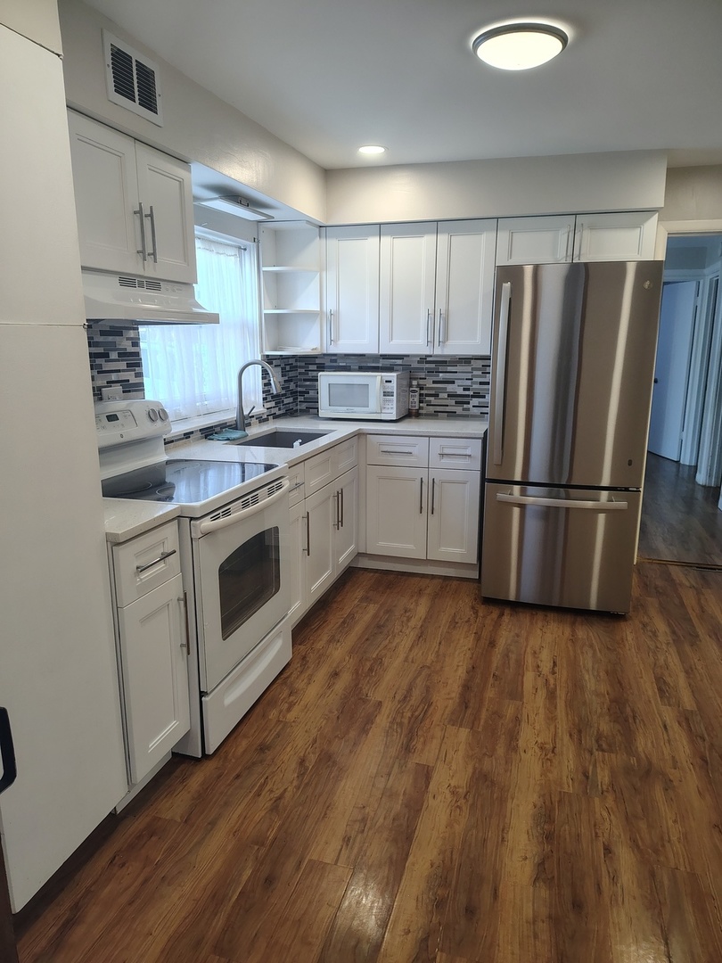 4109 W 63rd Street, Chicago, IL 60629
