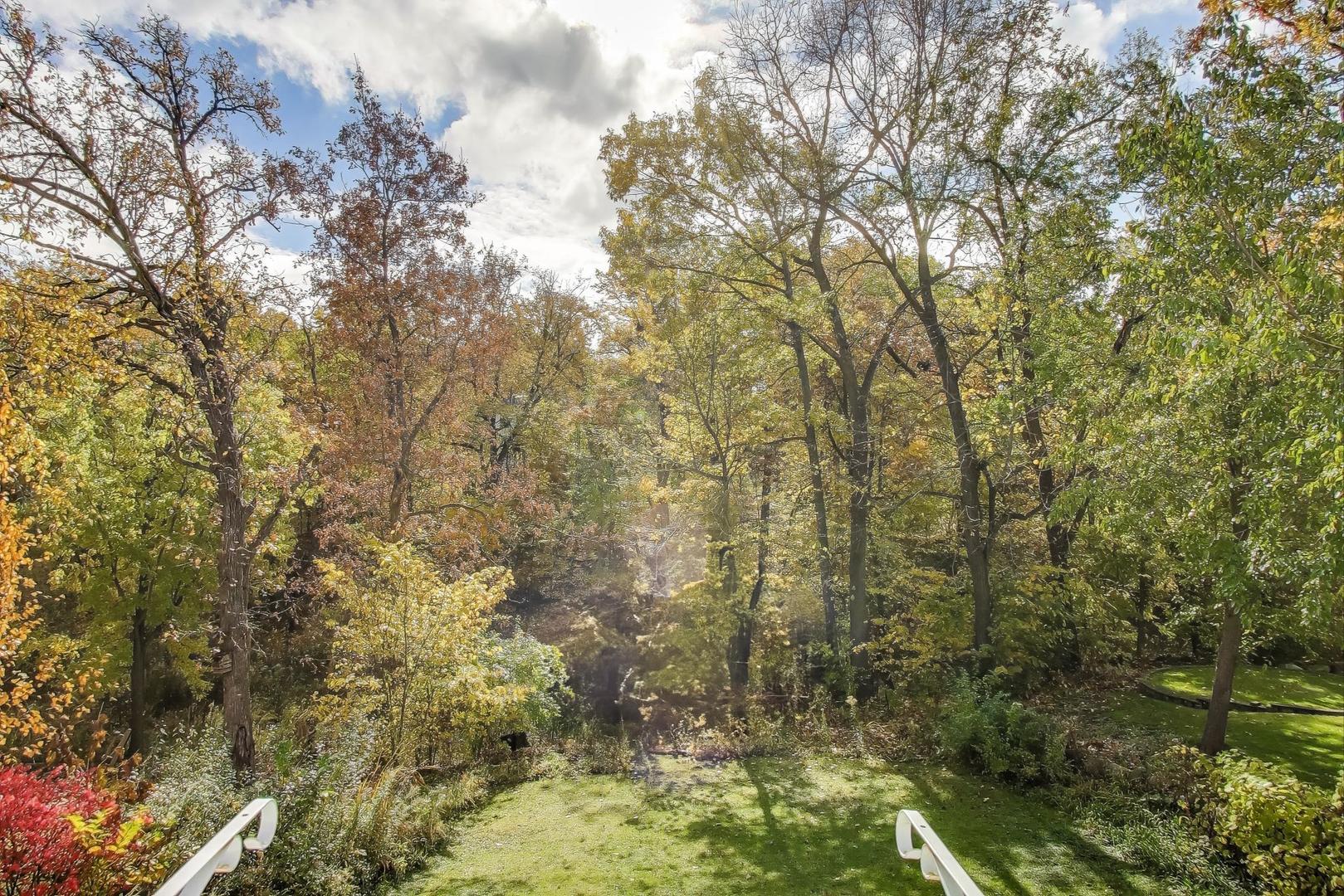 21465 W Crescent Drive, Mundelein, IL 60060