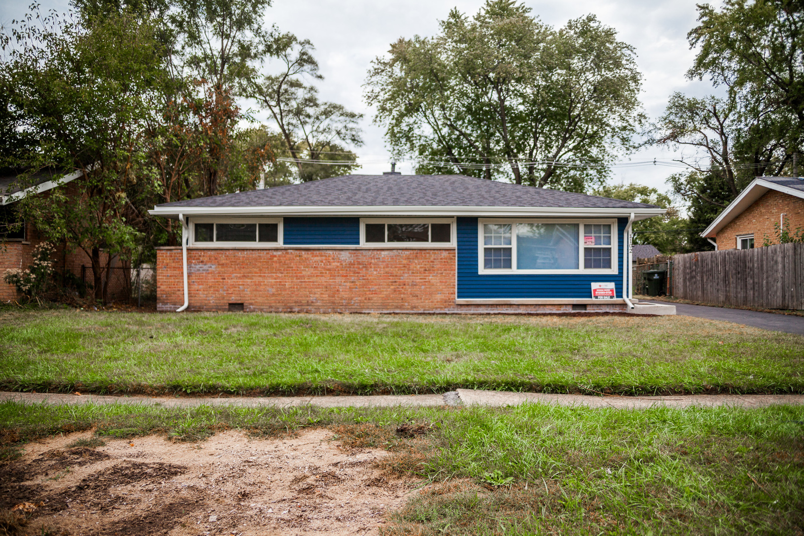 3102 Wilshire Avenue, Markham, IL 60428