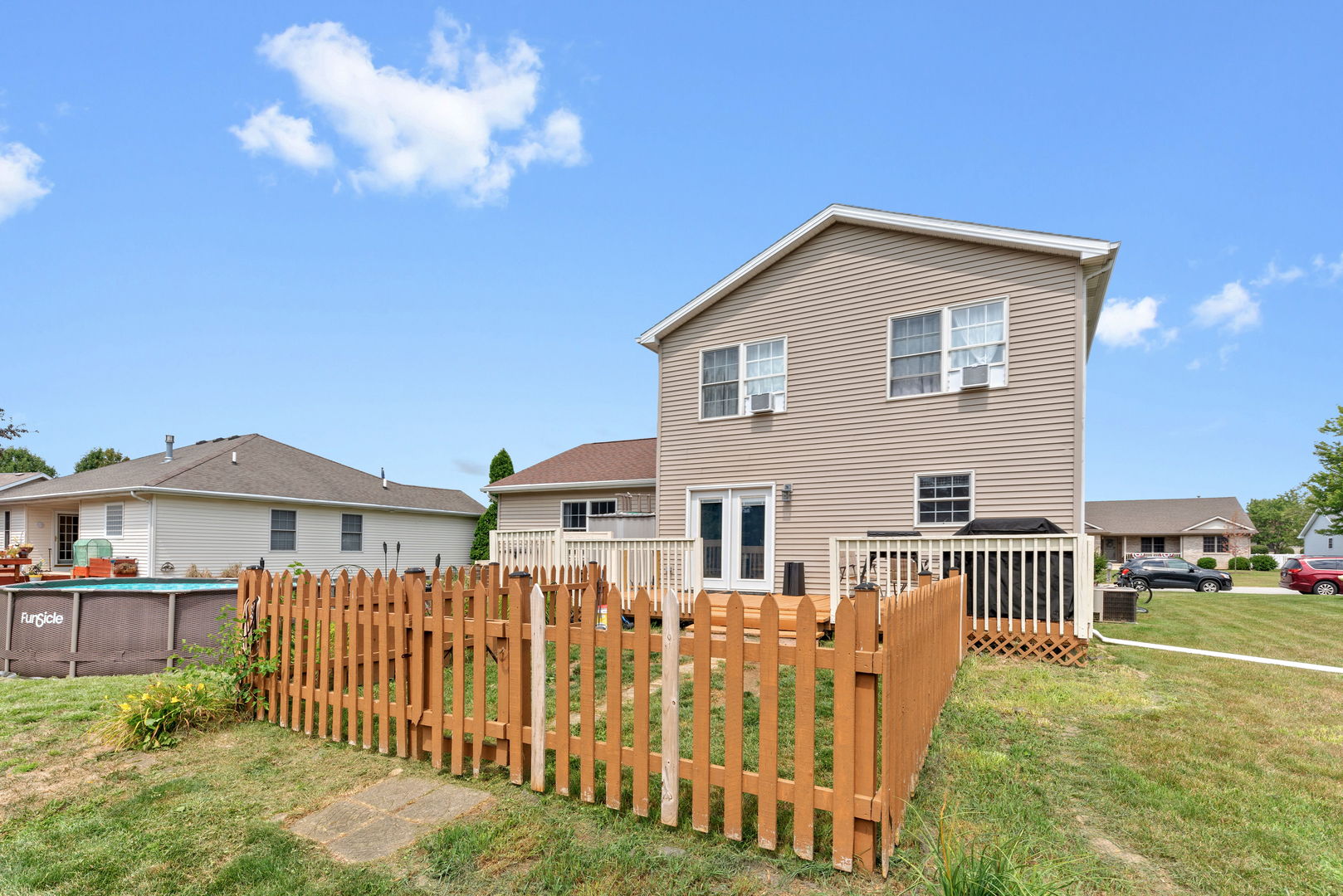 1582 Mid Court Drive, Bourbonnais, IL 60914