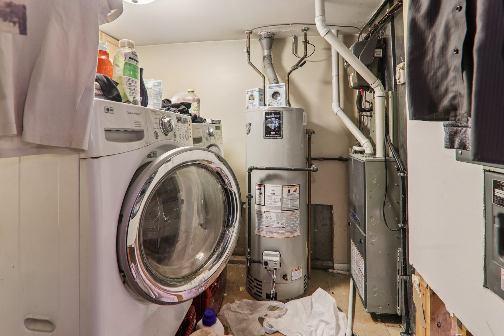 603 RIVER BLUFF Drive #603, Carpentersville, IL 60110