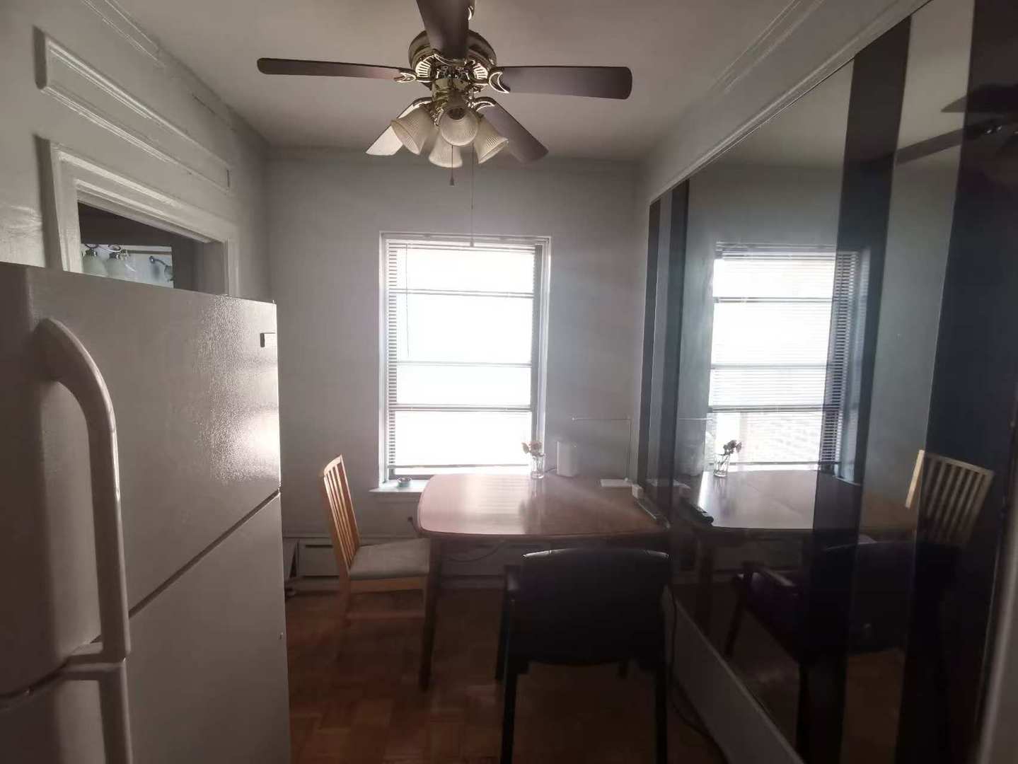 5135 S KENWOOD Avenue #402, Chicago, IL 60615