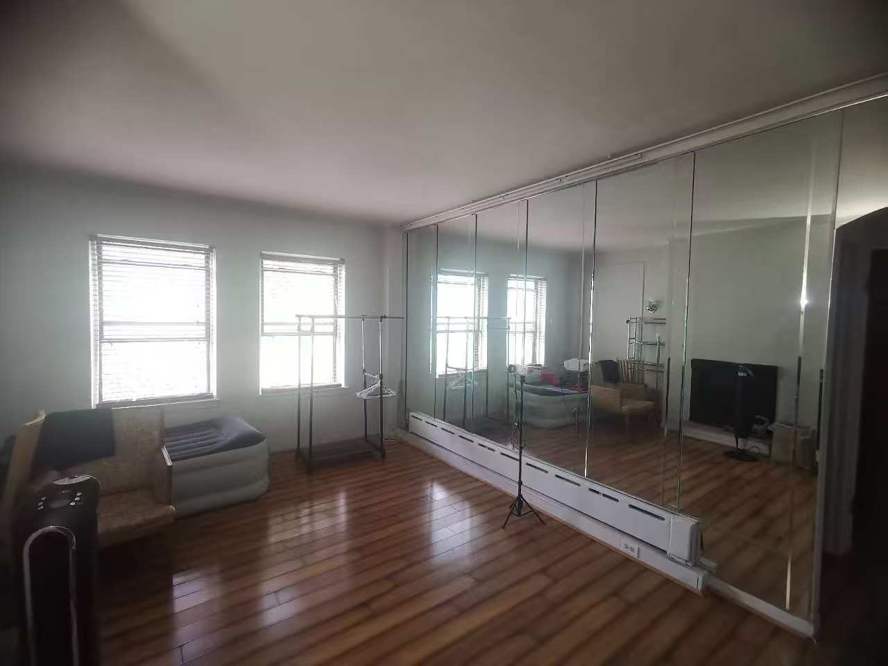 5135 S KENWOOD Avenue #402, Chicago, IL 60615