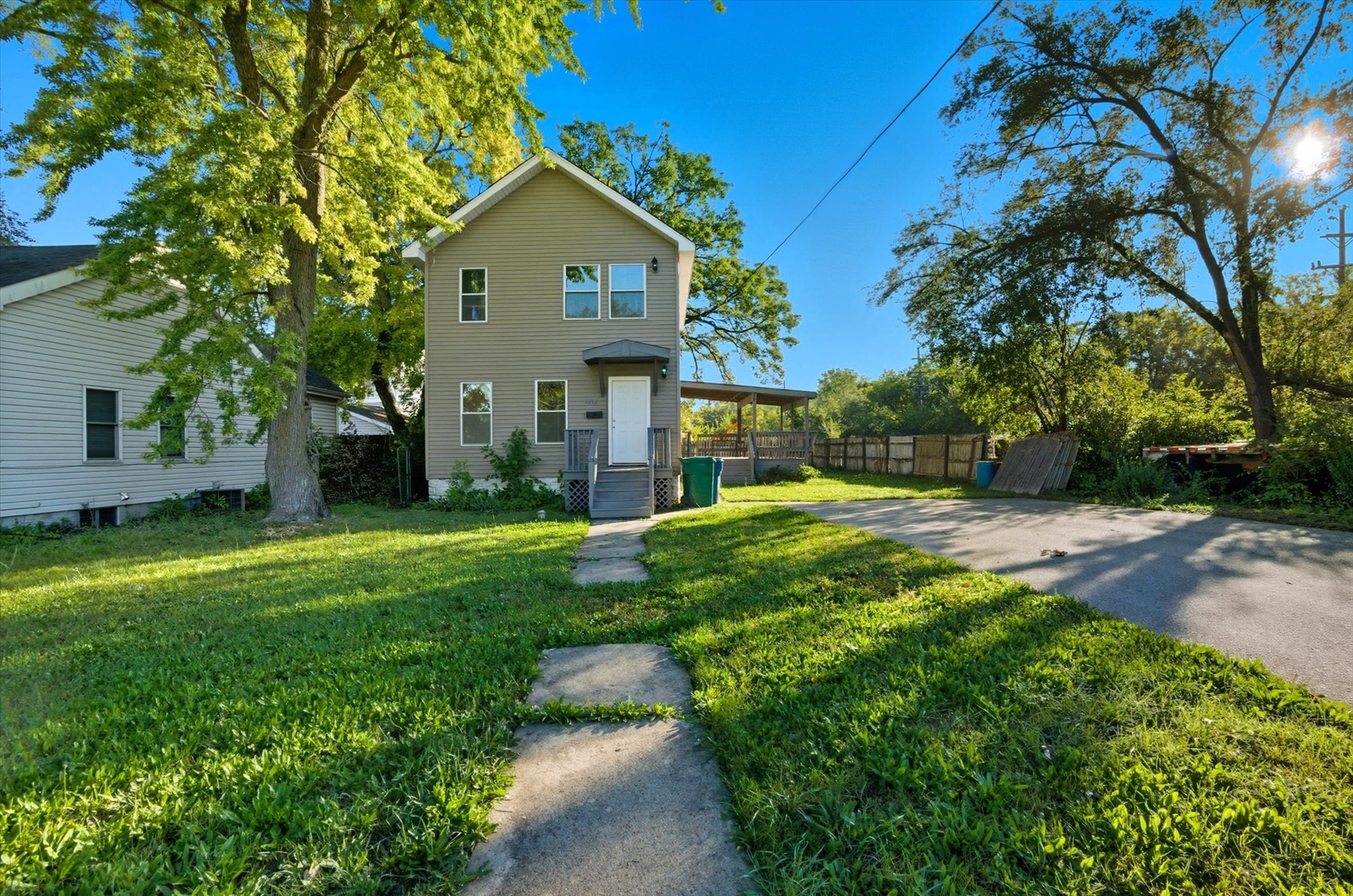 804 Richards Street, Joliet, IL 60433