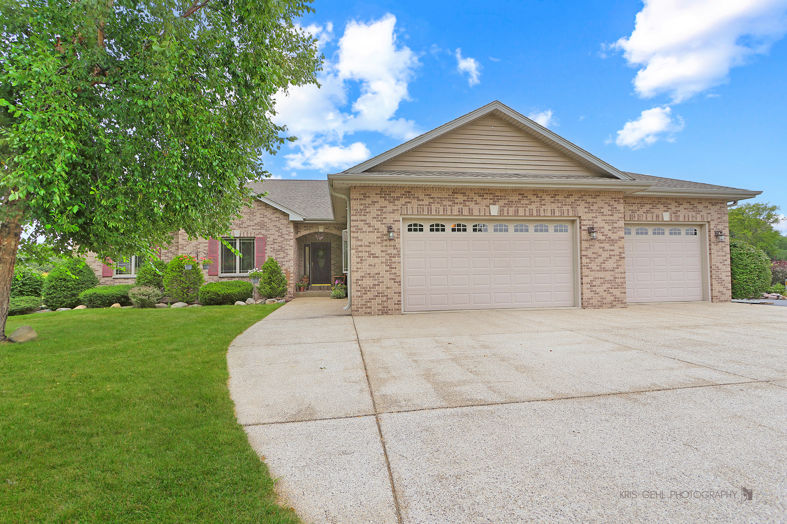 5619 352nd Avenue, Burlington, WI 53105