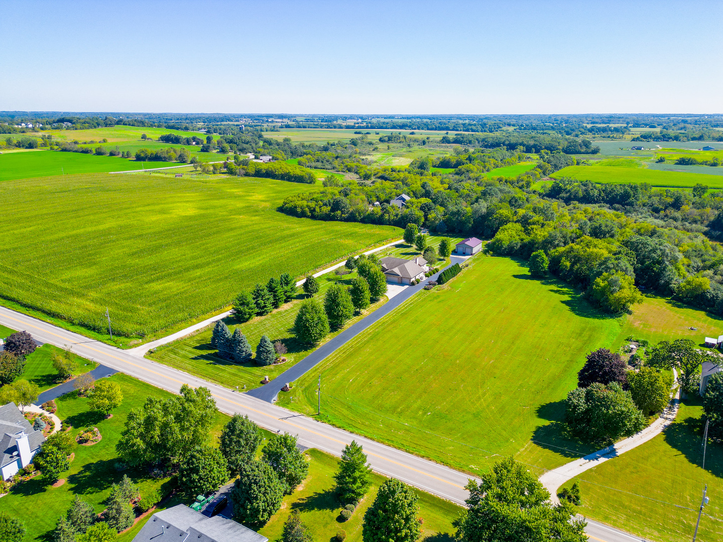5619 352nd Avenue, Burlington, WI 53105