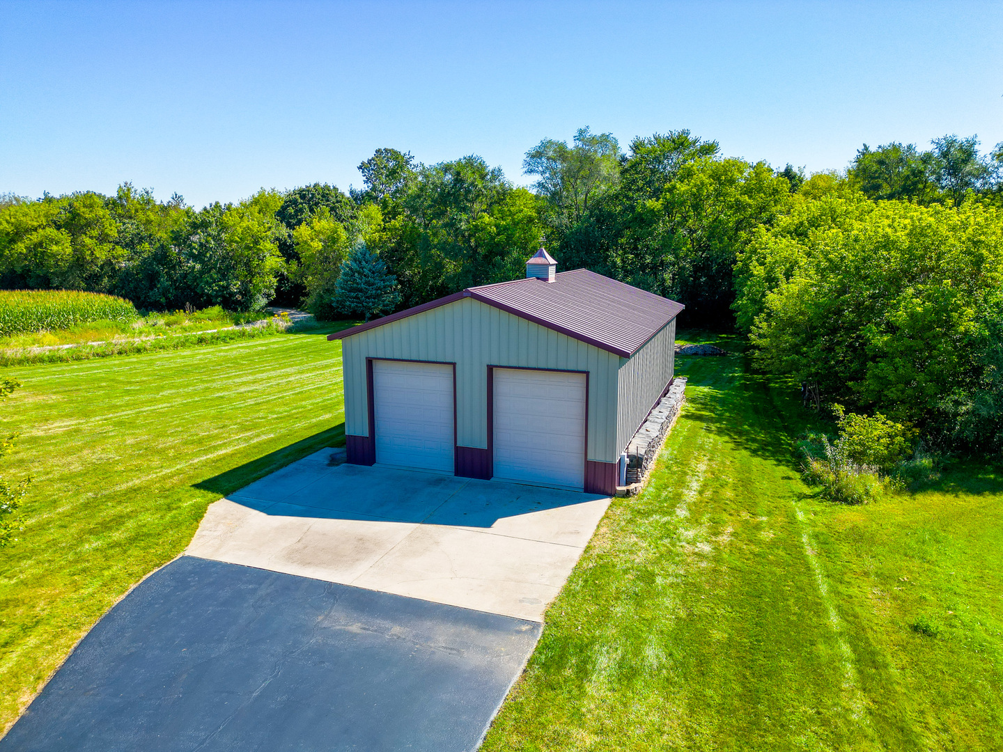 5619 352nd Avenue, Burlington, WI 53105