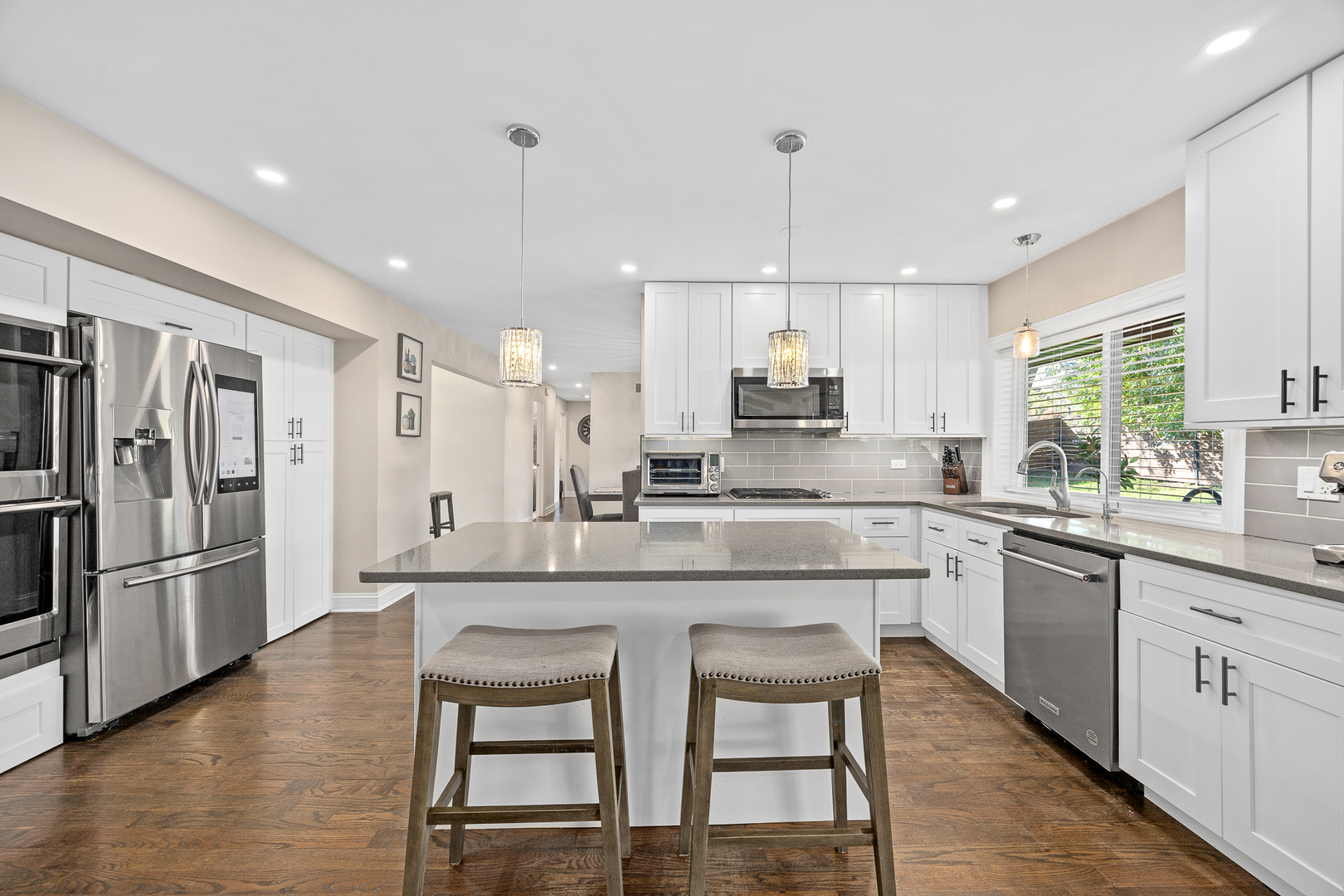 1208 N Doe Road, Palatine, IL 60067