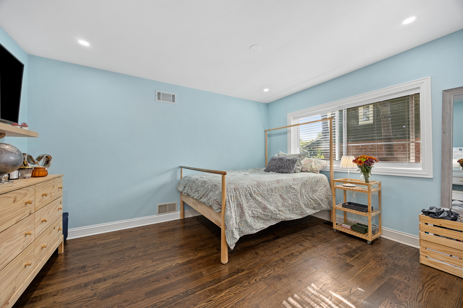 1208 N Doe Road, Palatine, IL 60067