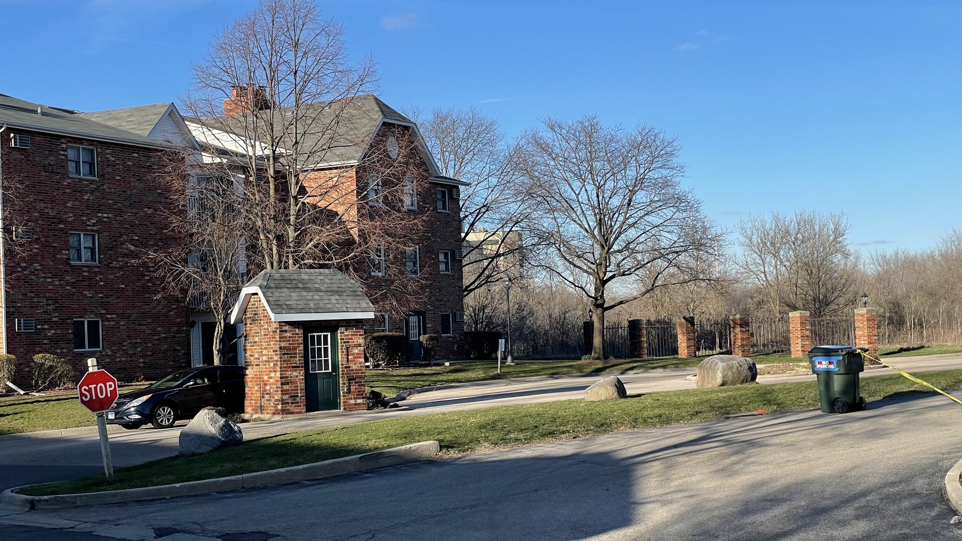 4301 W Shamrock Lane #2D, McHenry, IL 60050