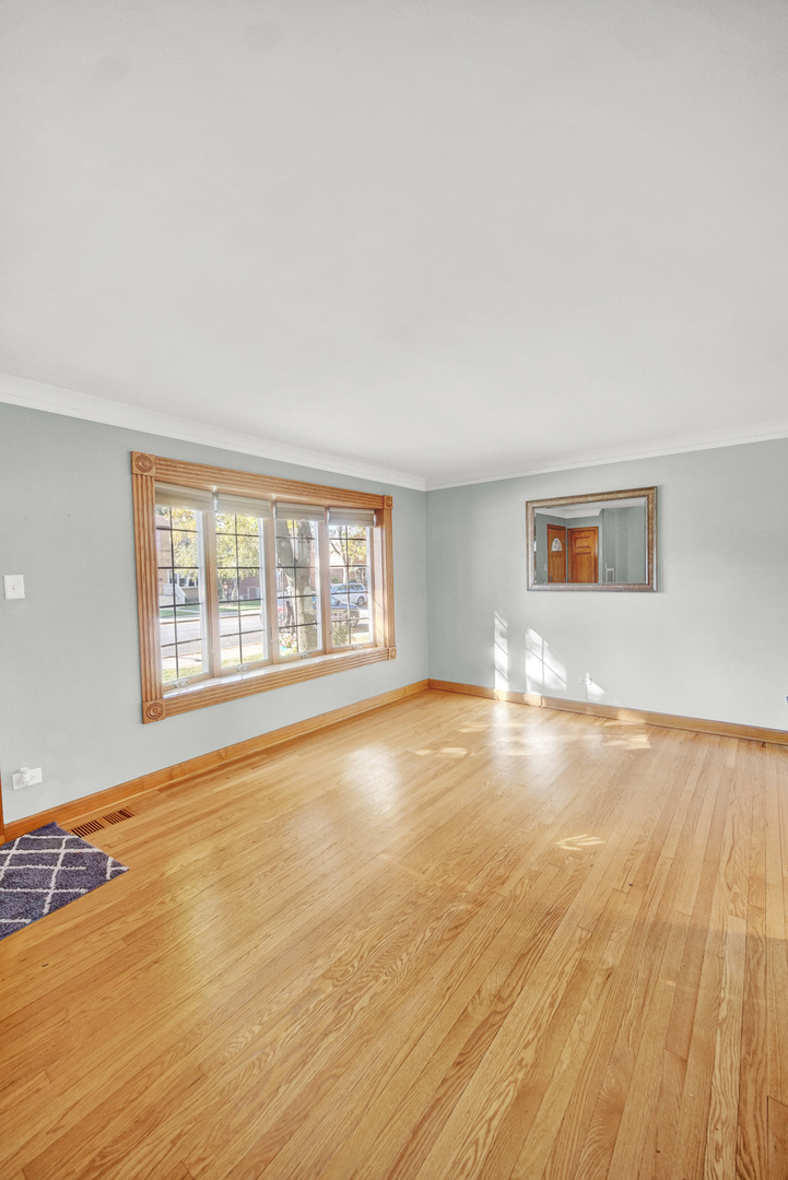 3812 W 109th Place, Chicago, IL 60655