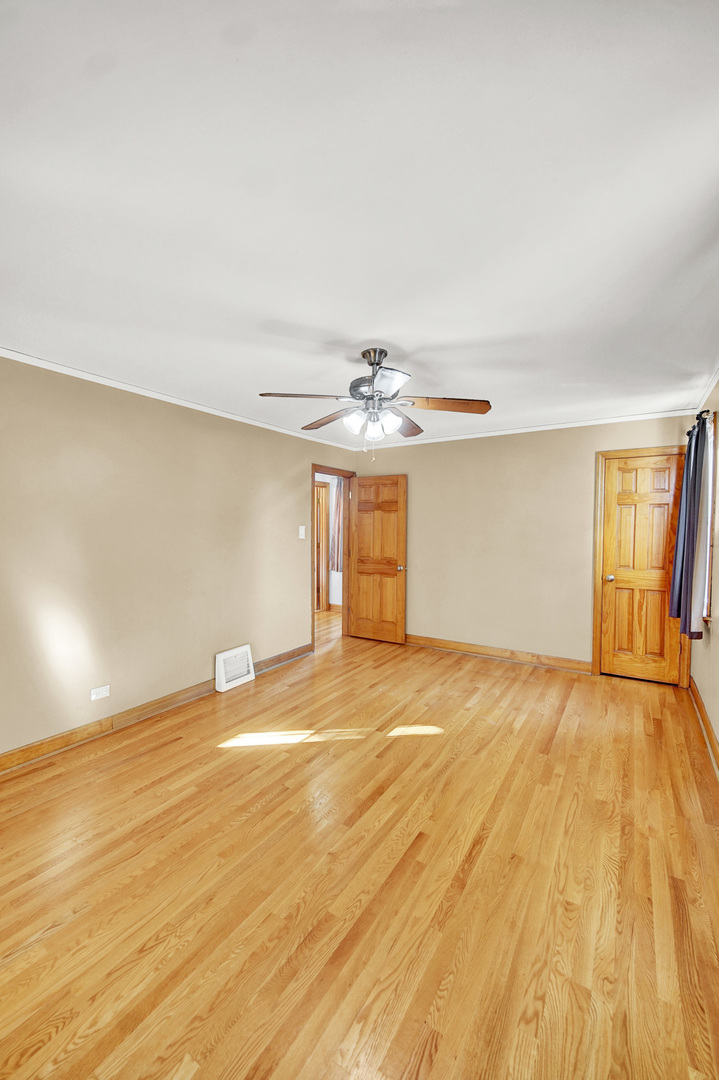 3812 W 109th Place, Chicago, IL 60655