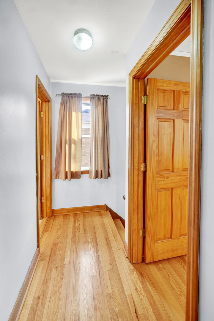 3812 W 109th Place, Chicago, IL 60655