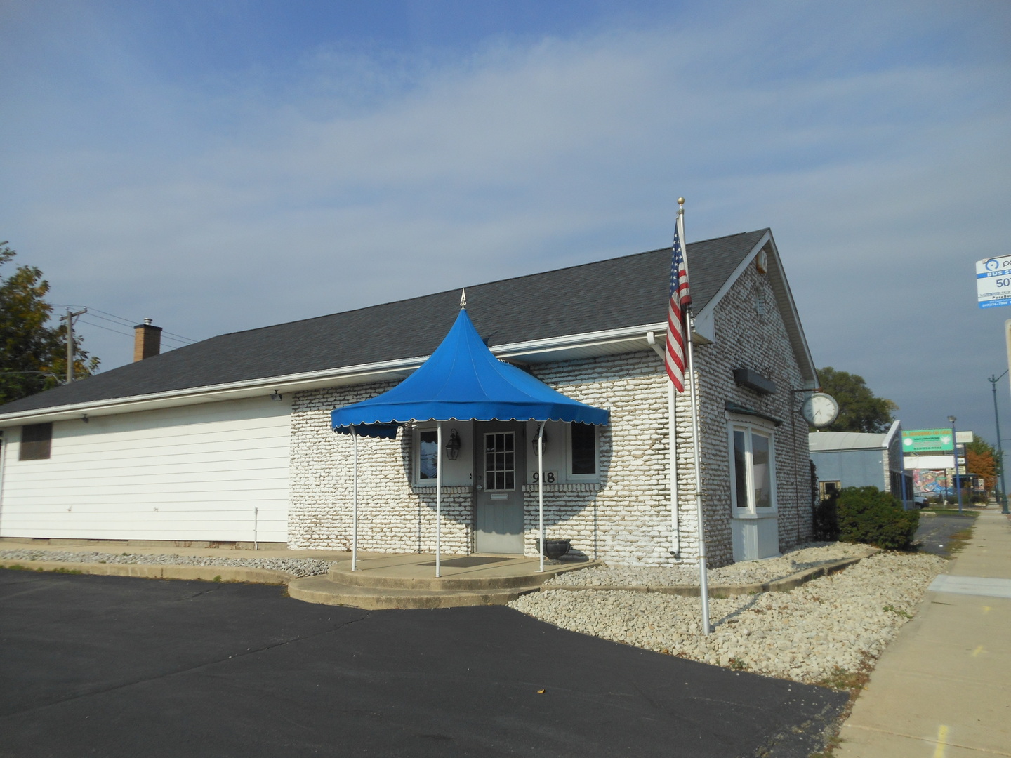 918 Plainfield Road, Joliet, IL 60435
