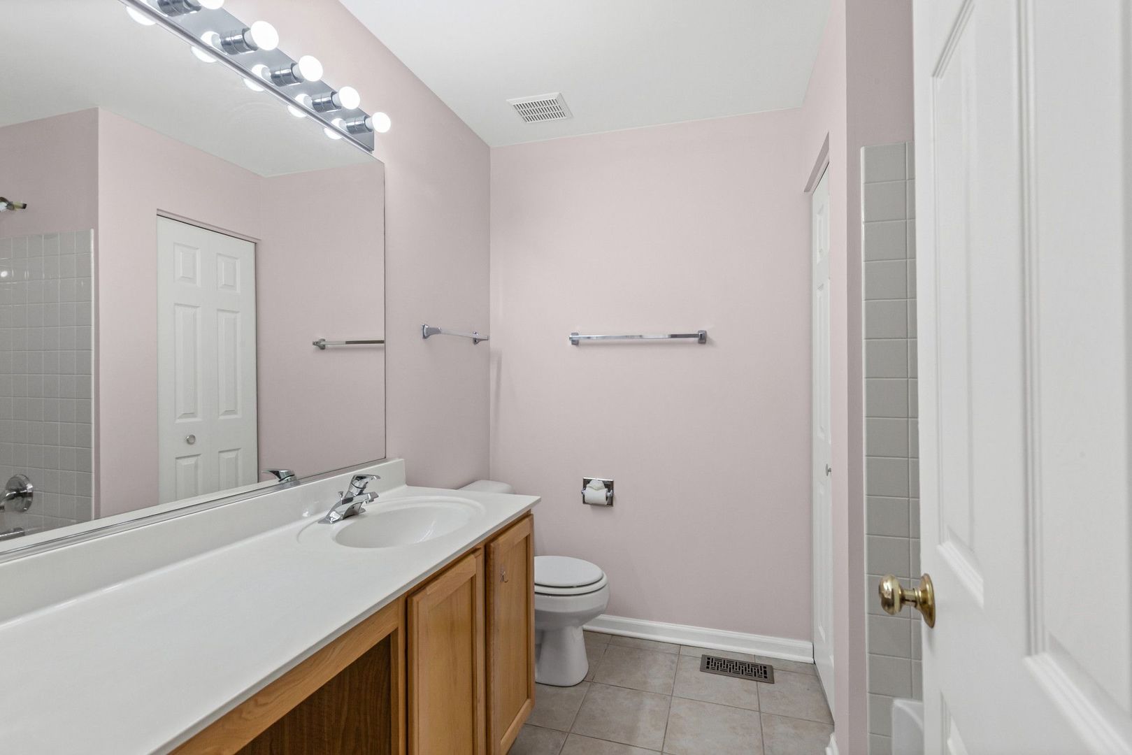2365 Overlook Court, Naperville, IL 60563