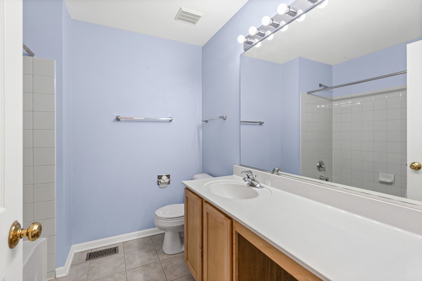 2365 Overlook Court, Naperville, IL 60563