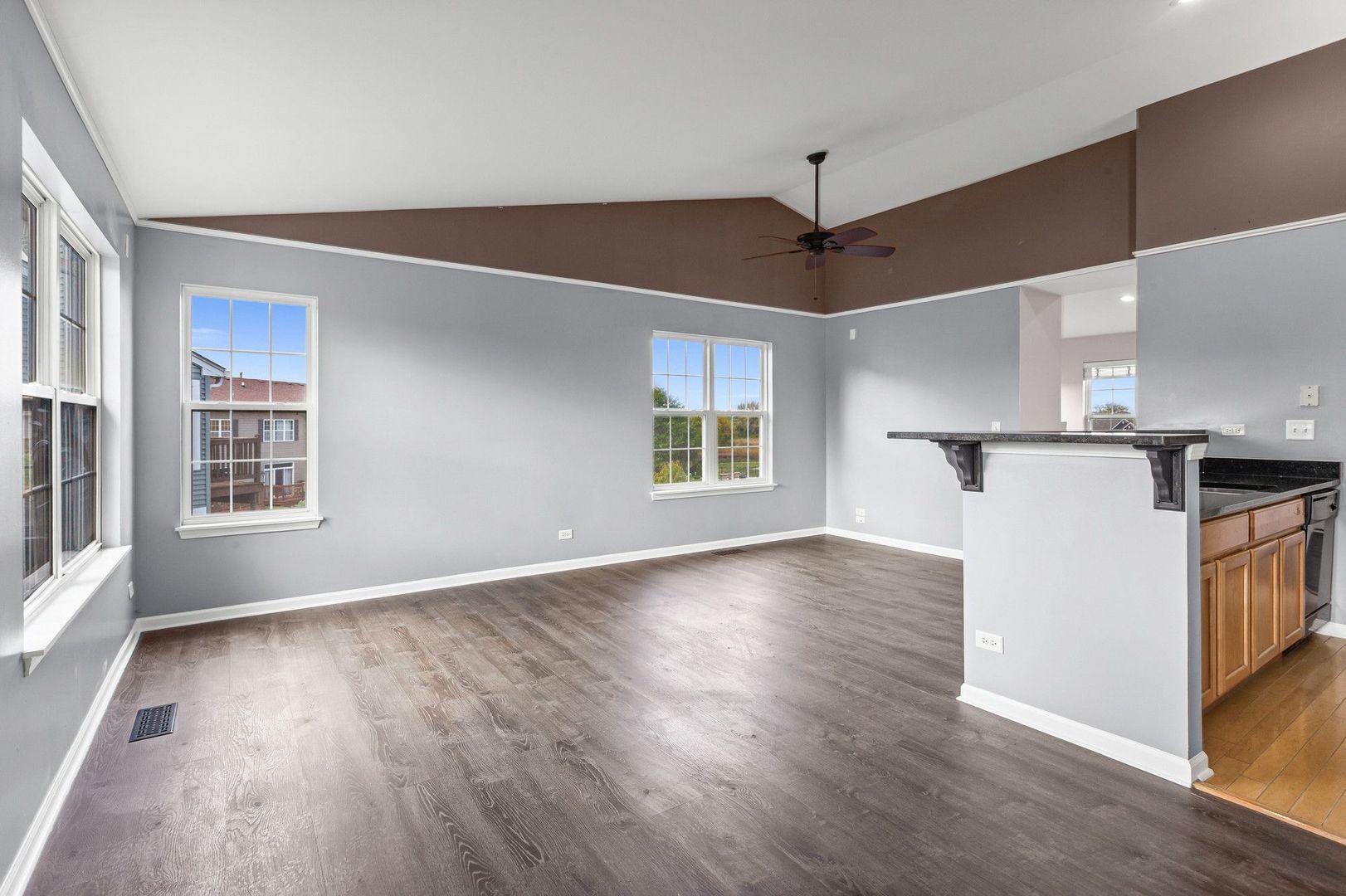 2365 Overlook Court, Naperville, IL 60563