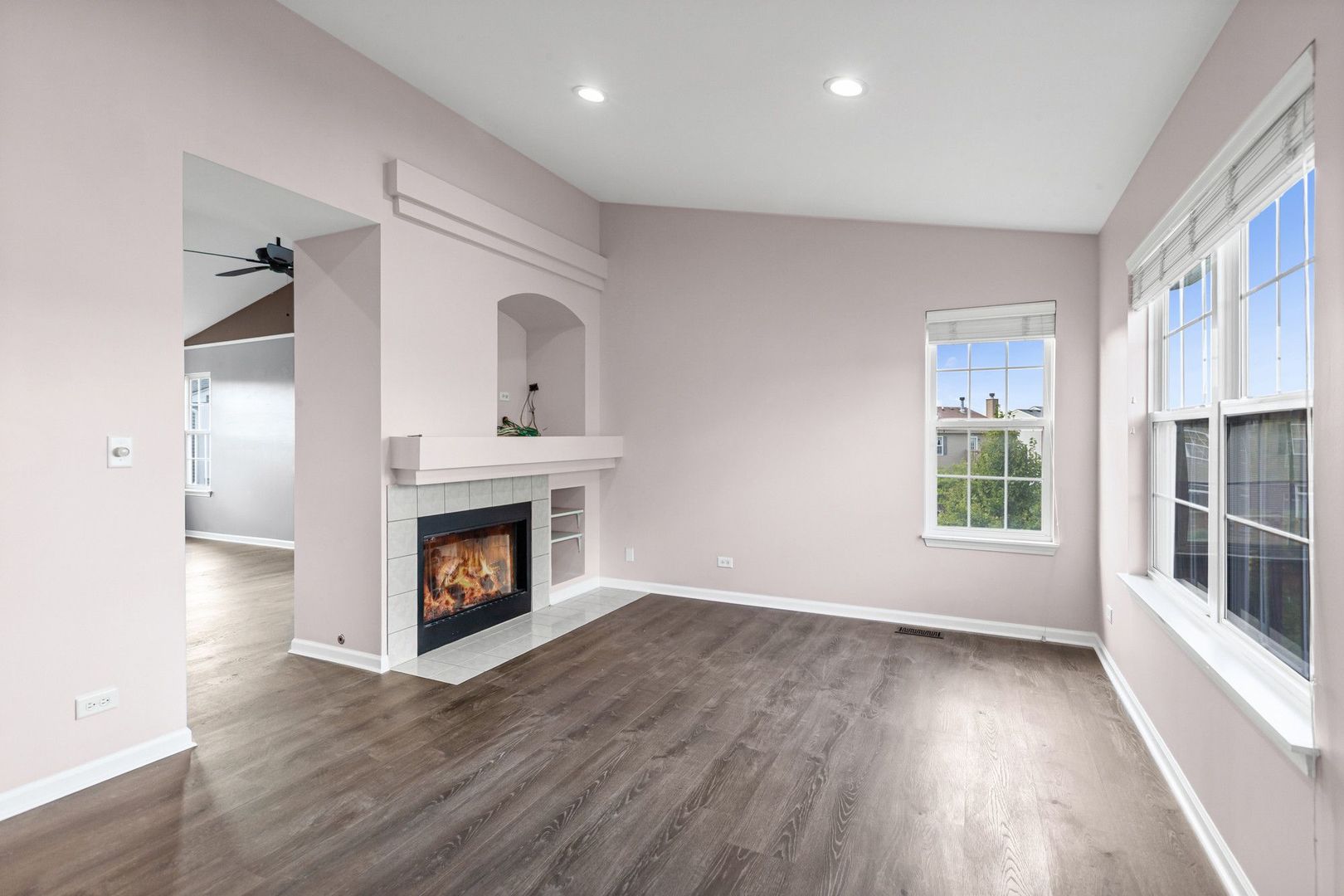 2365 Overlook Court, Naperville, IL 60563