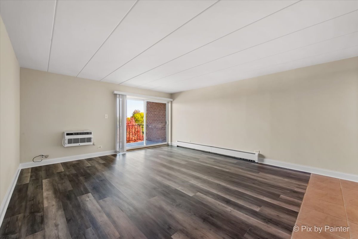 16 E Old Willow Road #417S, Prospect Heights, IL 60070