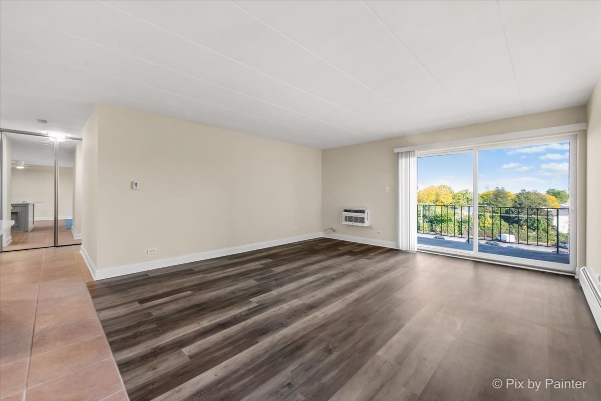 16 E Old Willow Road #417S, Prospect Heights, IL 60070