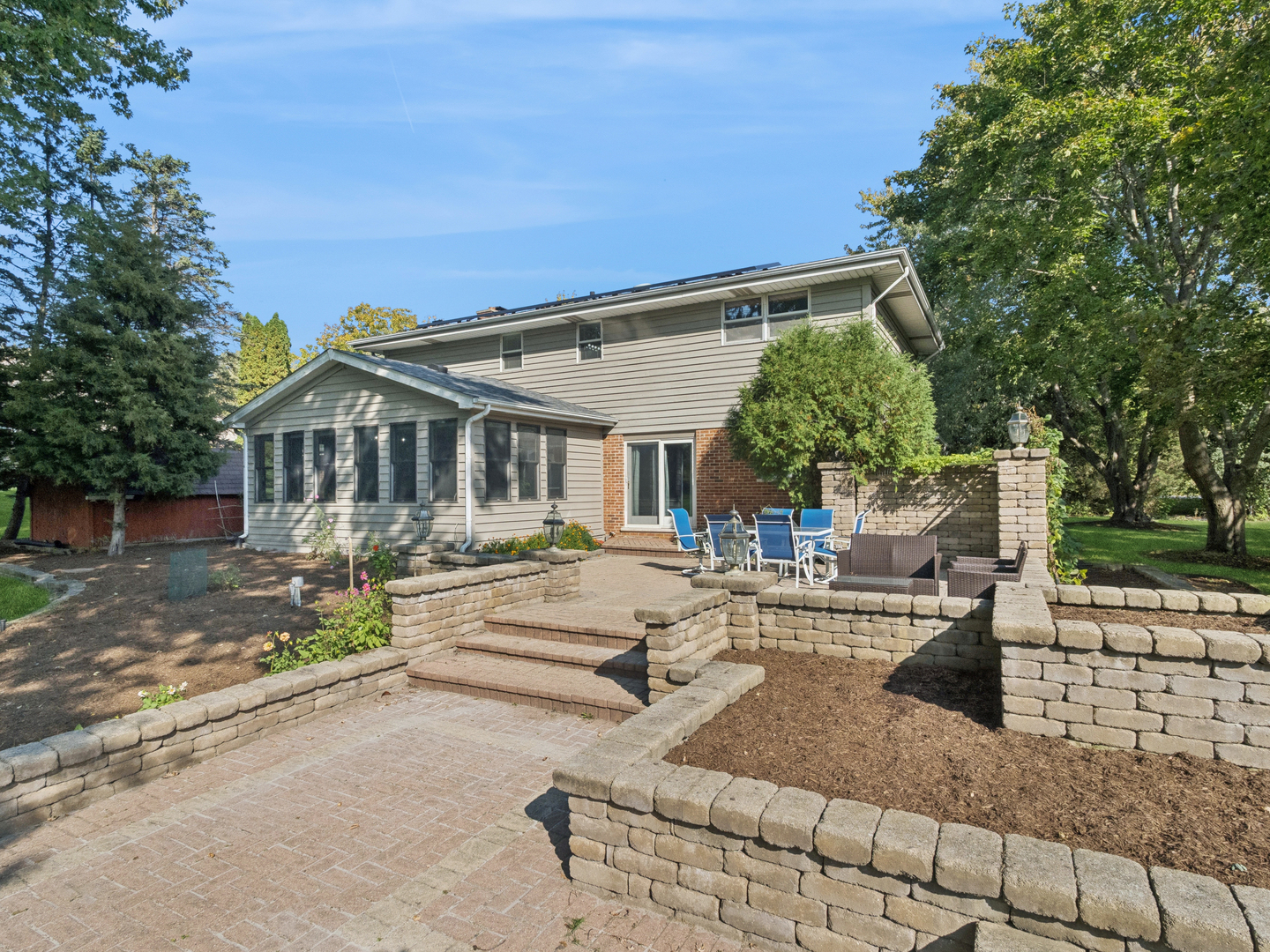152 S Ela Road, Barrington, IL 60010