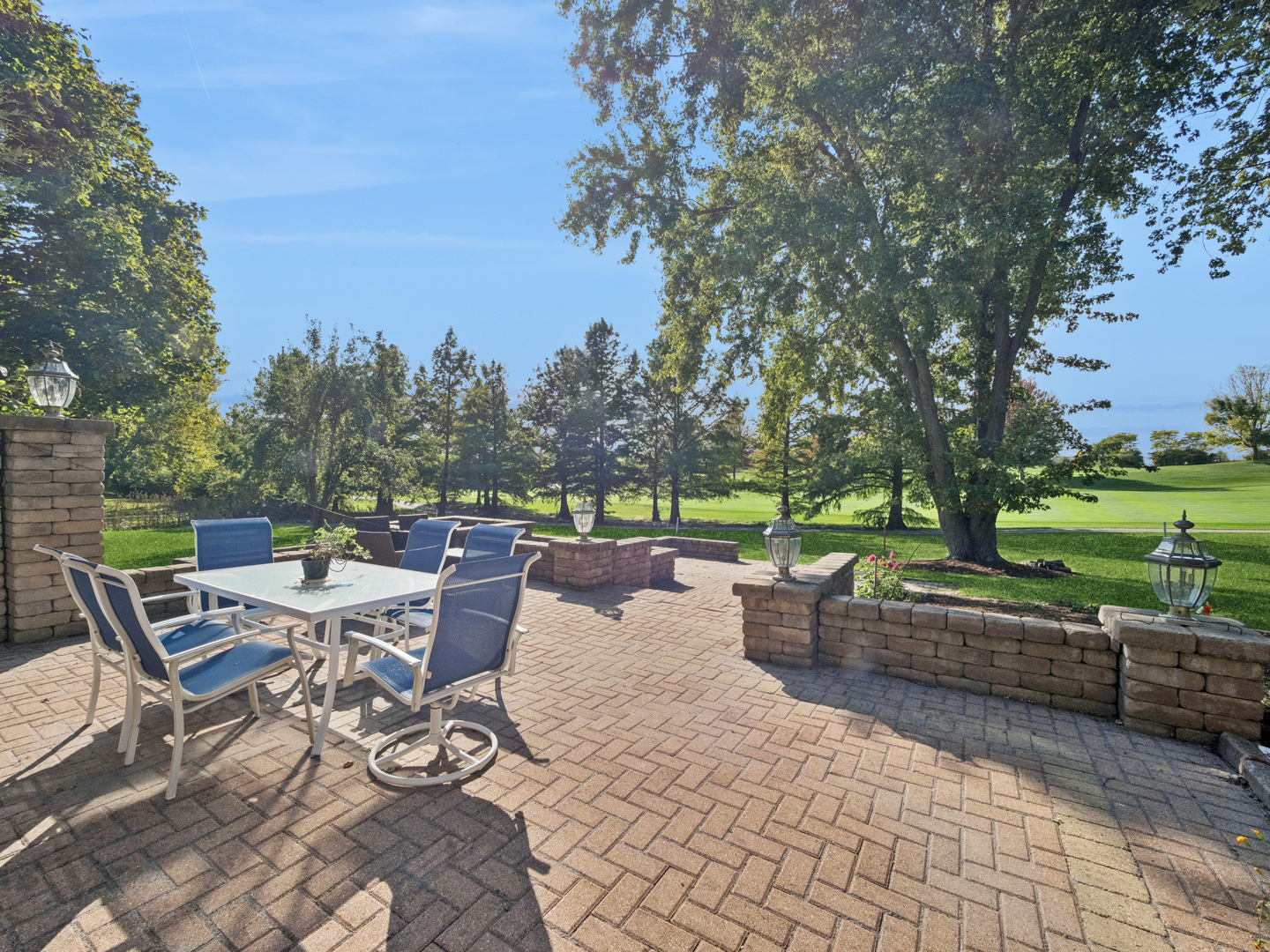 152 S Ela Road, Barrington, IL 60010