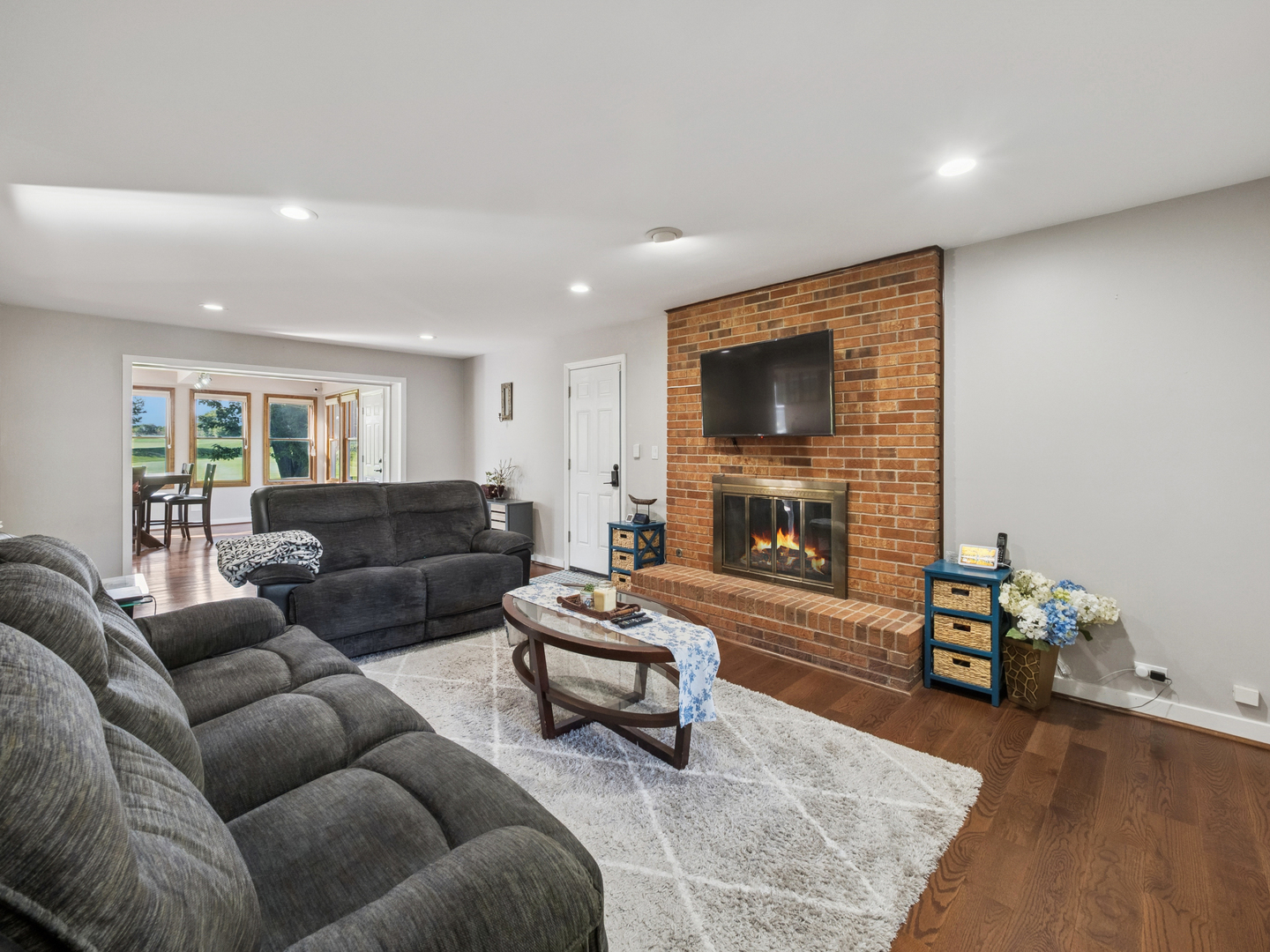 152 S Ela Road, Barrington, IL 60010