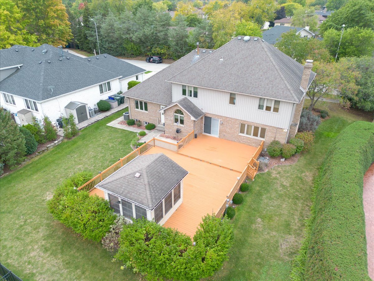 12751 S 100th Avenue, Palos Park, IL 60464