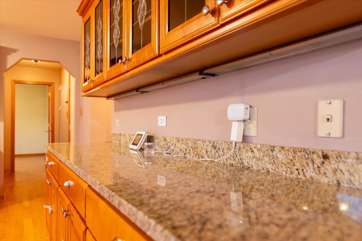 12751 S 100th Avenue, Palos Park, IL 60464