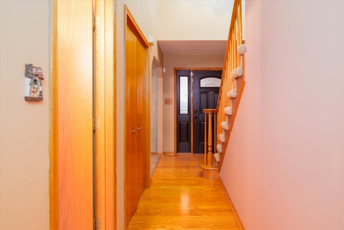 12751 S 100th Avenue, Palos Park, IL 60464