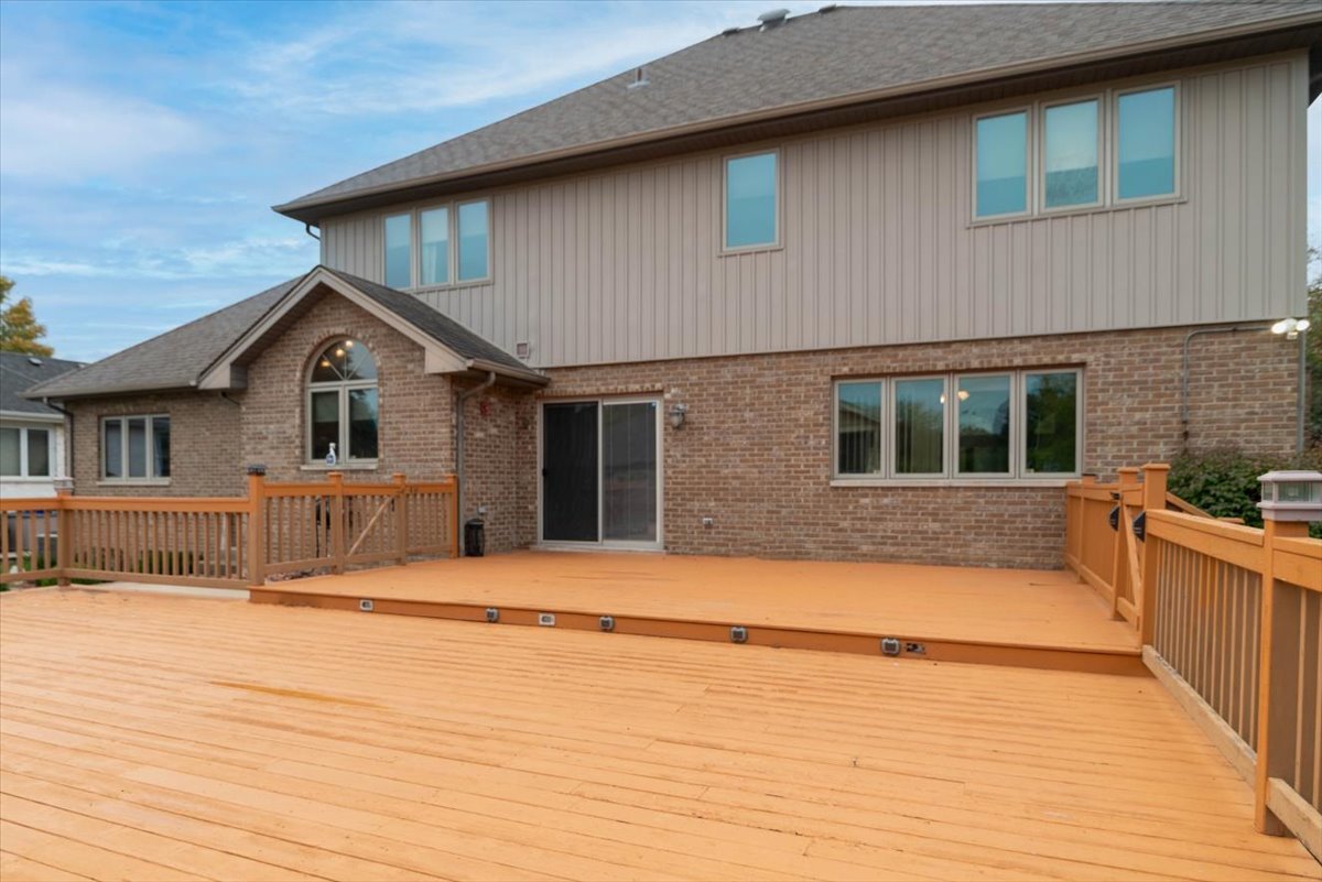12751 S 100th Avenue, Palos Park, IL 60464