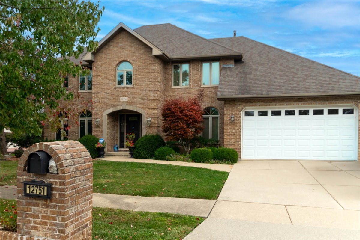 12751 S 100th Avenue, Palos Park, IL 60464