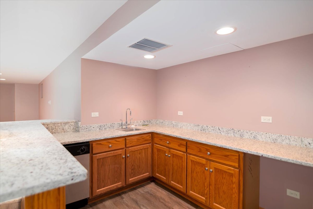 12751 S 100th Avenue, Palos Park, IL 60464