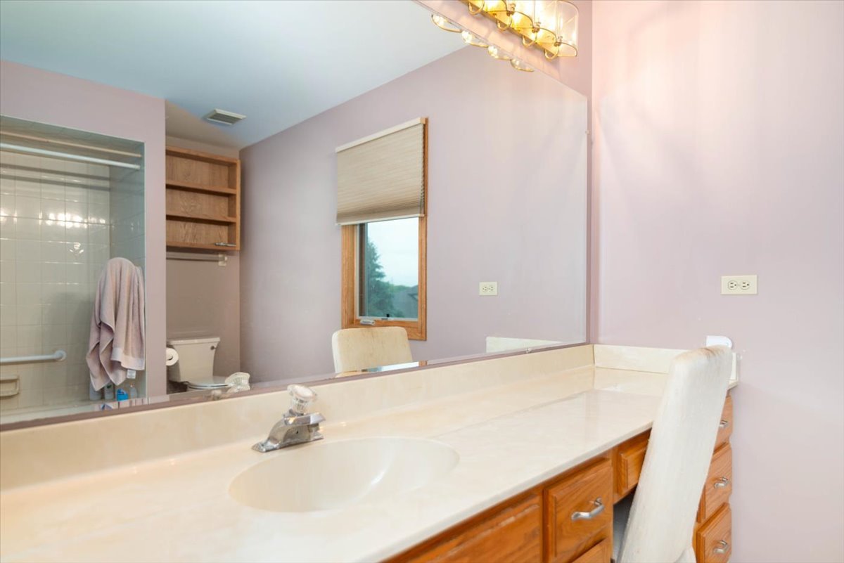 12751 S 100th Avenue, Palos Park, IL 60464