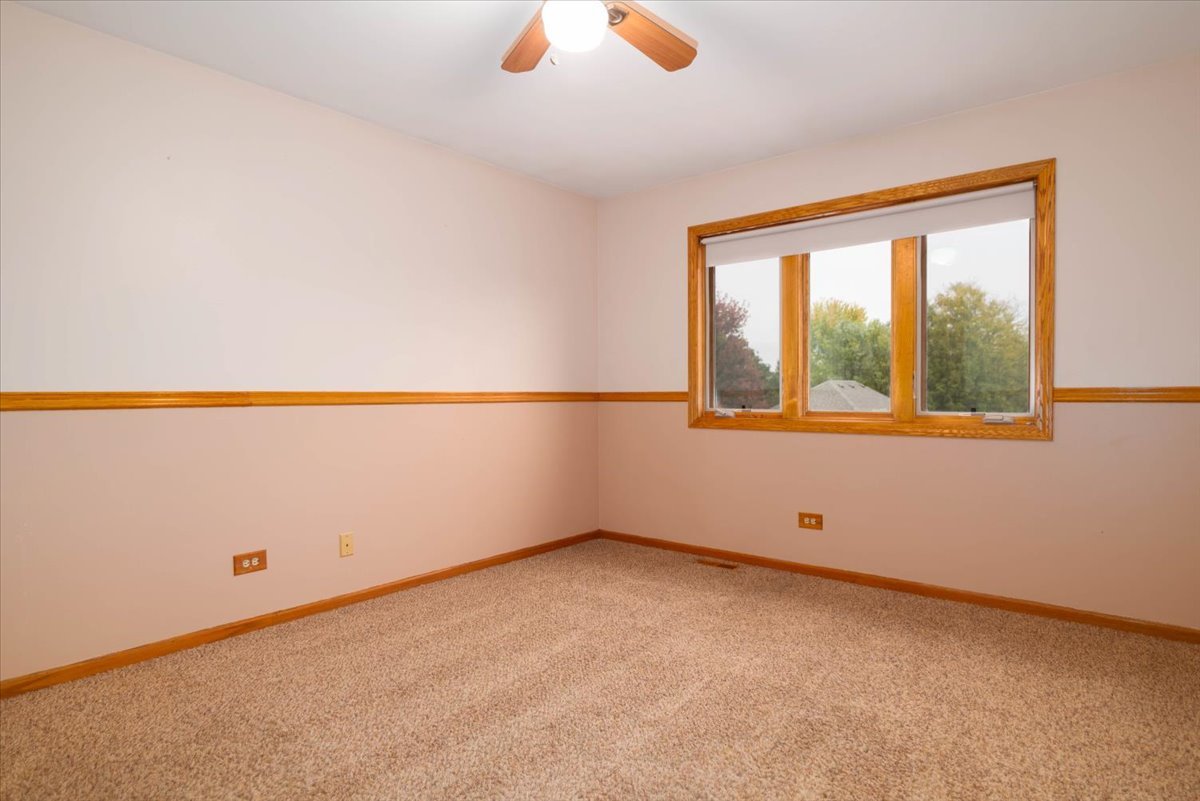 12751 S 100th Avenue, Palos Park, IL 60464