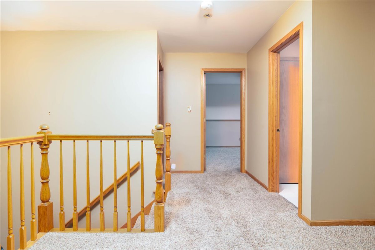 12751 S 100th Avenue, Palos Park, IL 60464