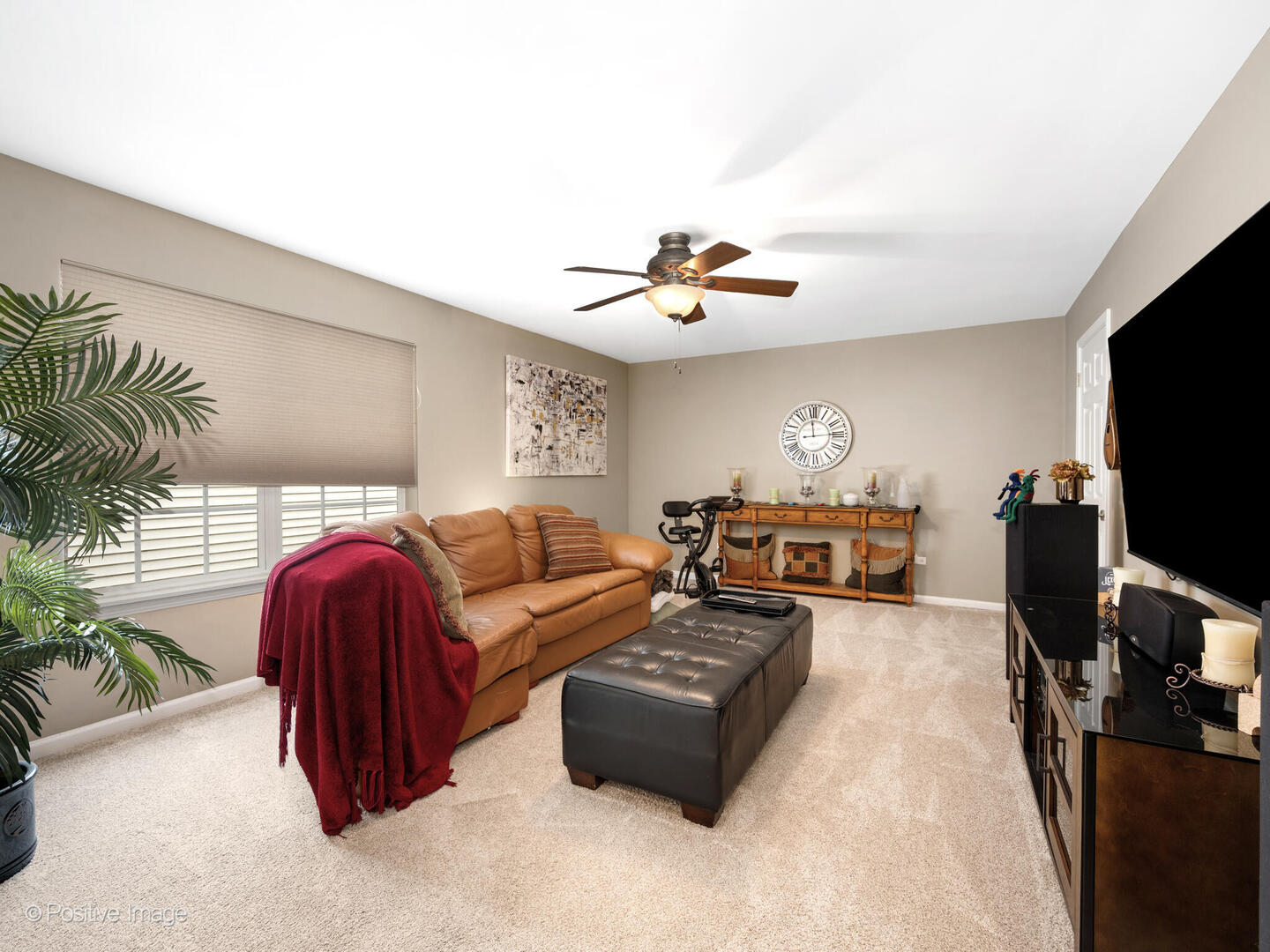 1732 Briarheath Drive, Aurora, IL 60505