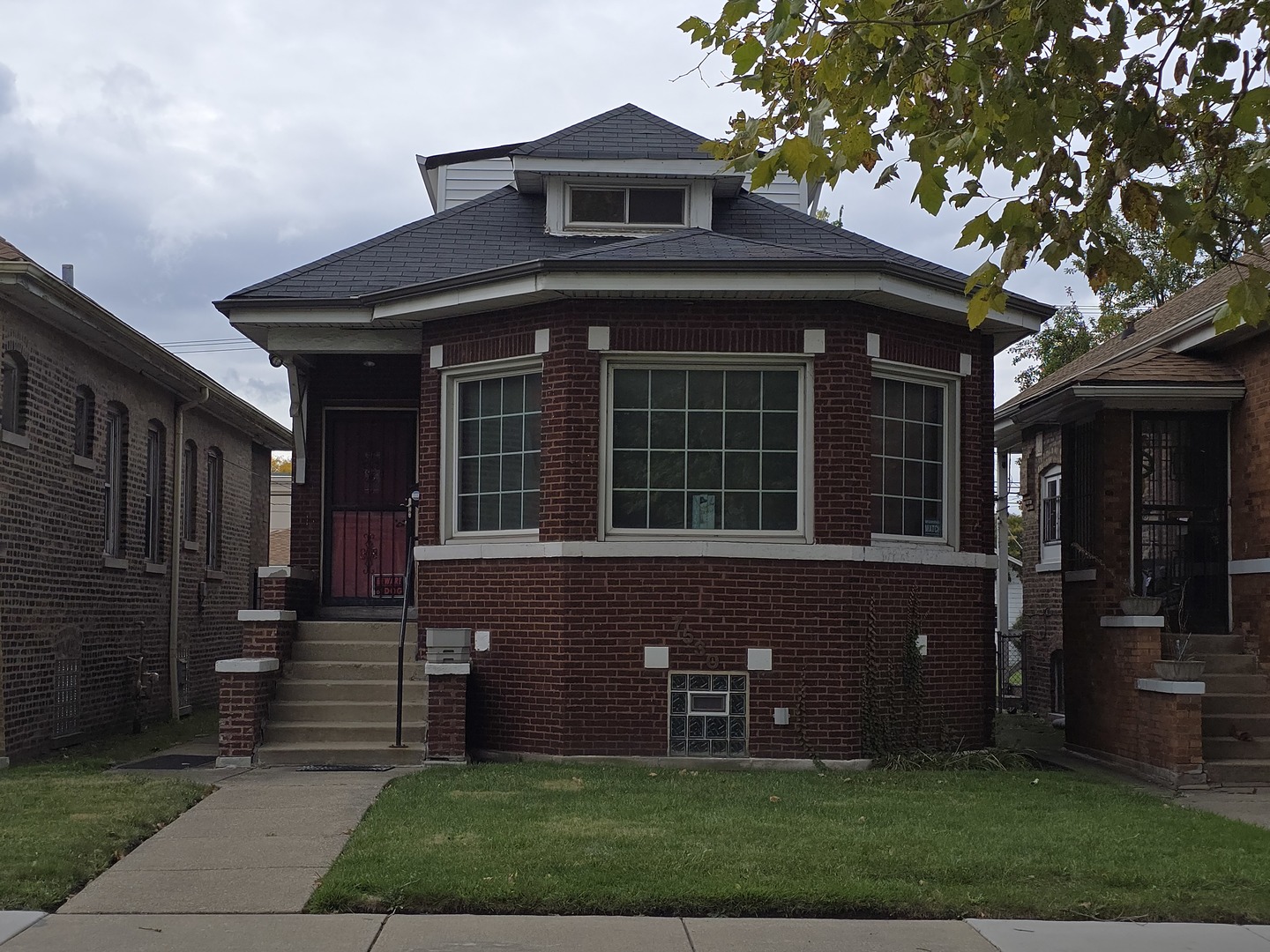 7530 S Wabash Avenue, Chicago, IL 60619