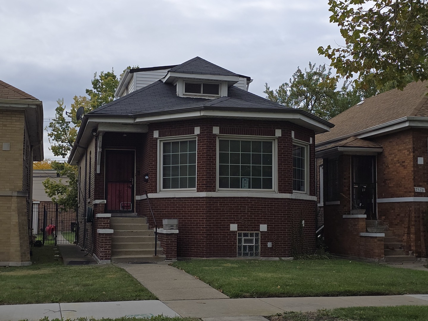 7530 S Wabash Avenue, Chicago, IL 60619