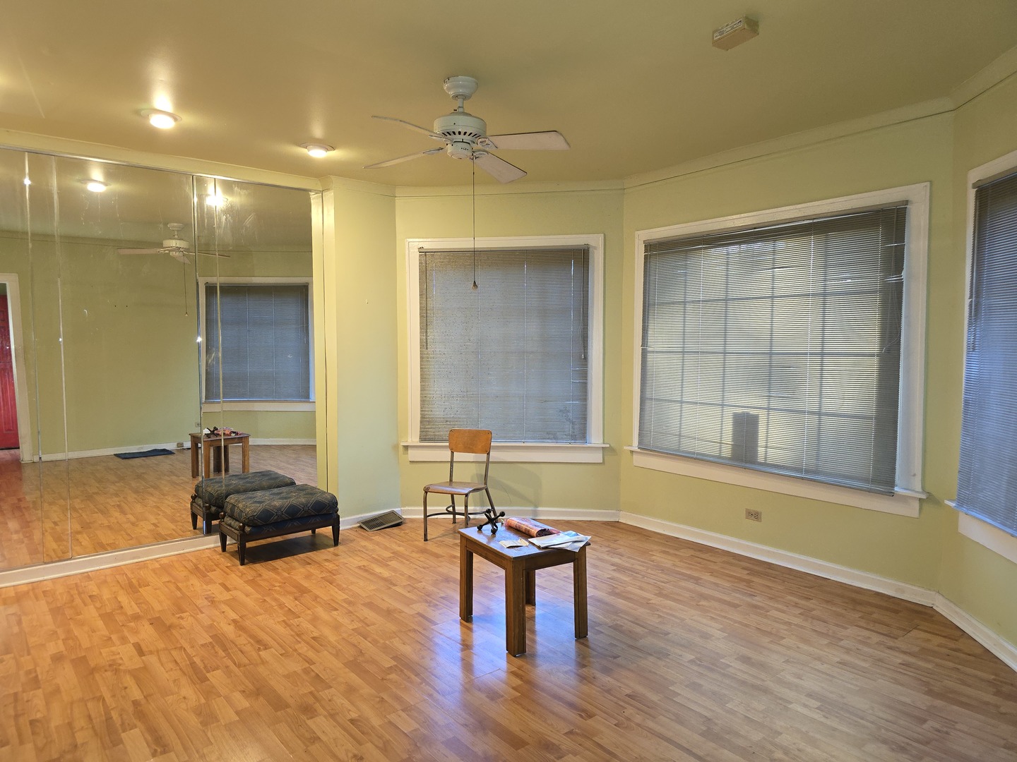 7530 S Wabash Avenue, Chicago, IL 60619
