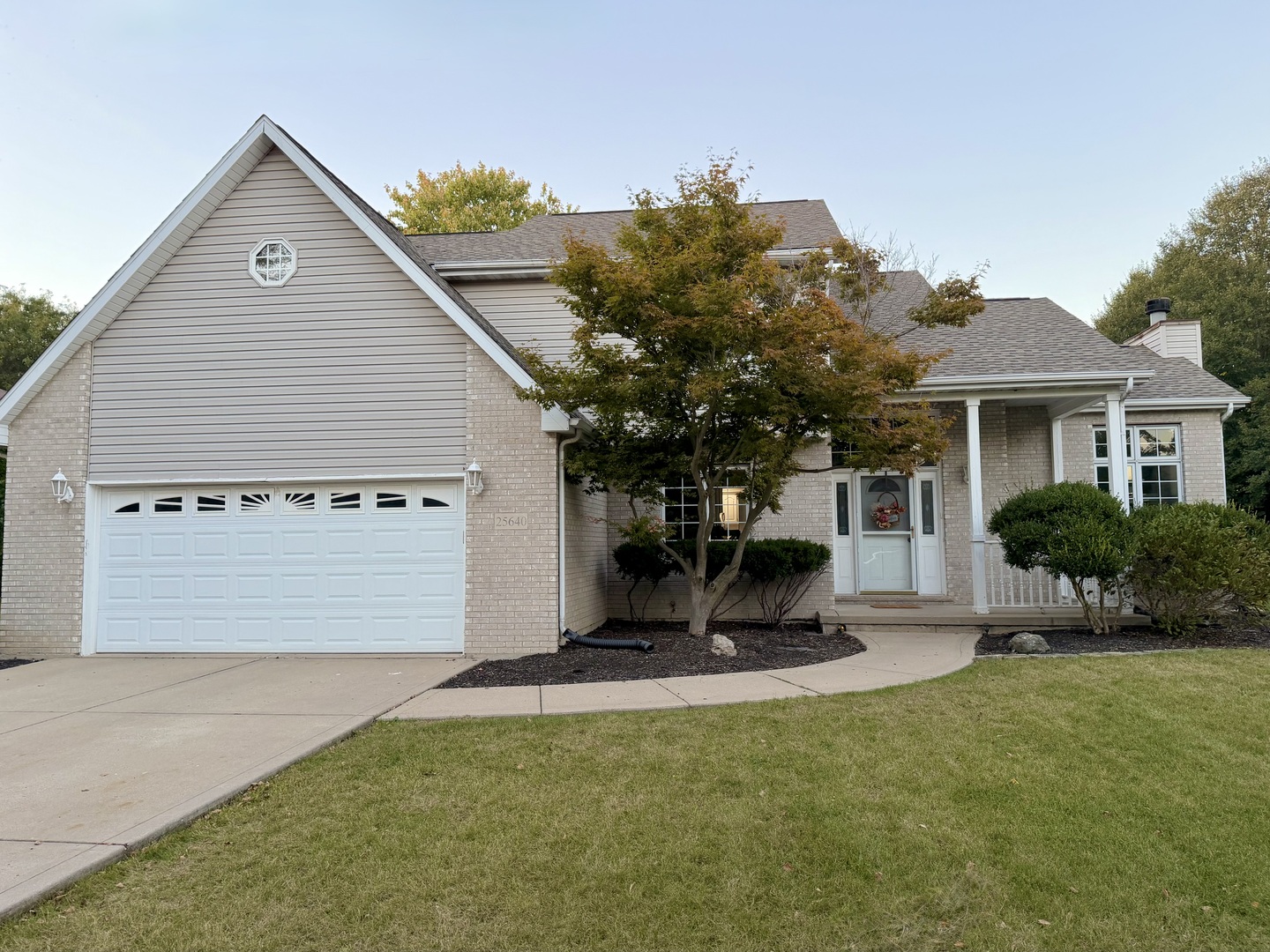 25640 Mohawk Lane, Channahon, IL 60410