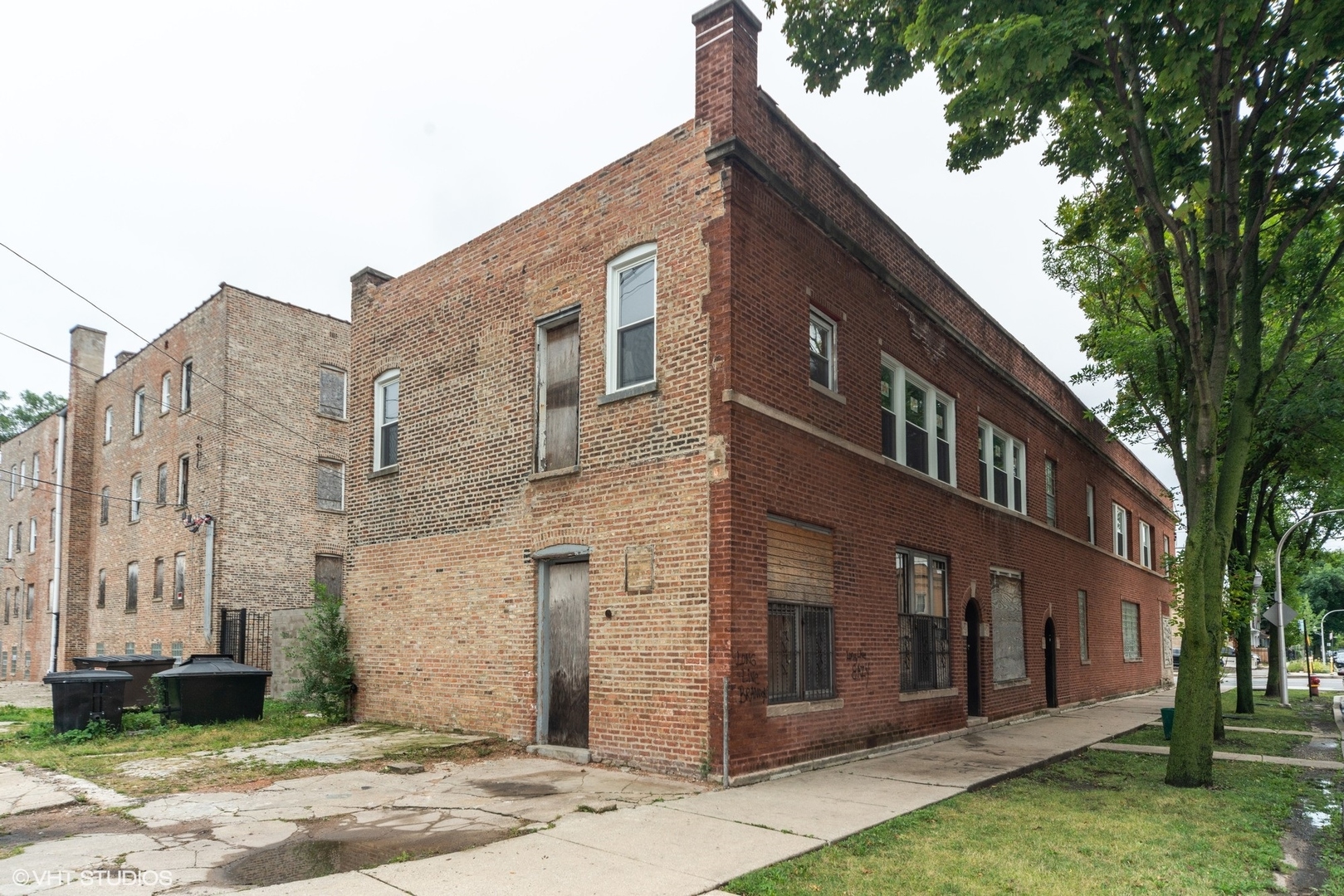 5256 W Chicago Avenue, Chicago, IL 60651
